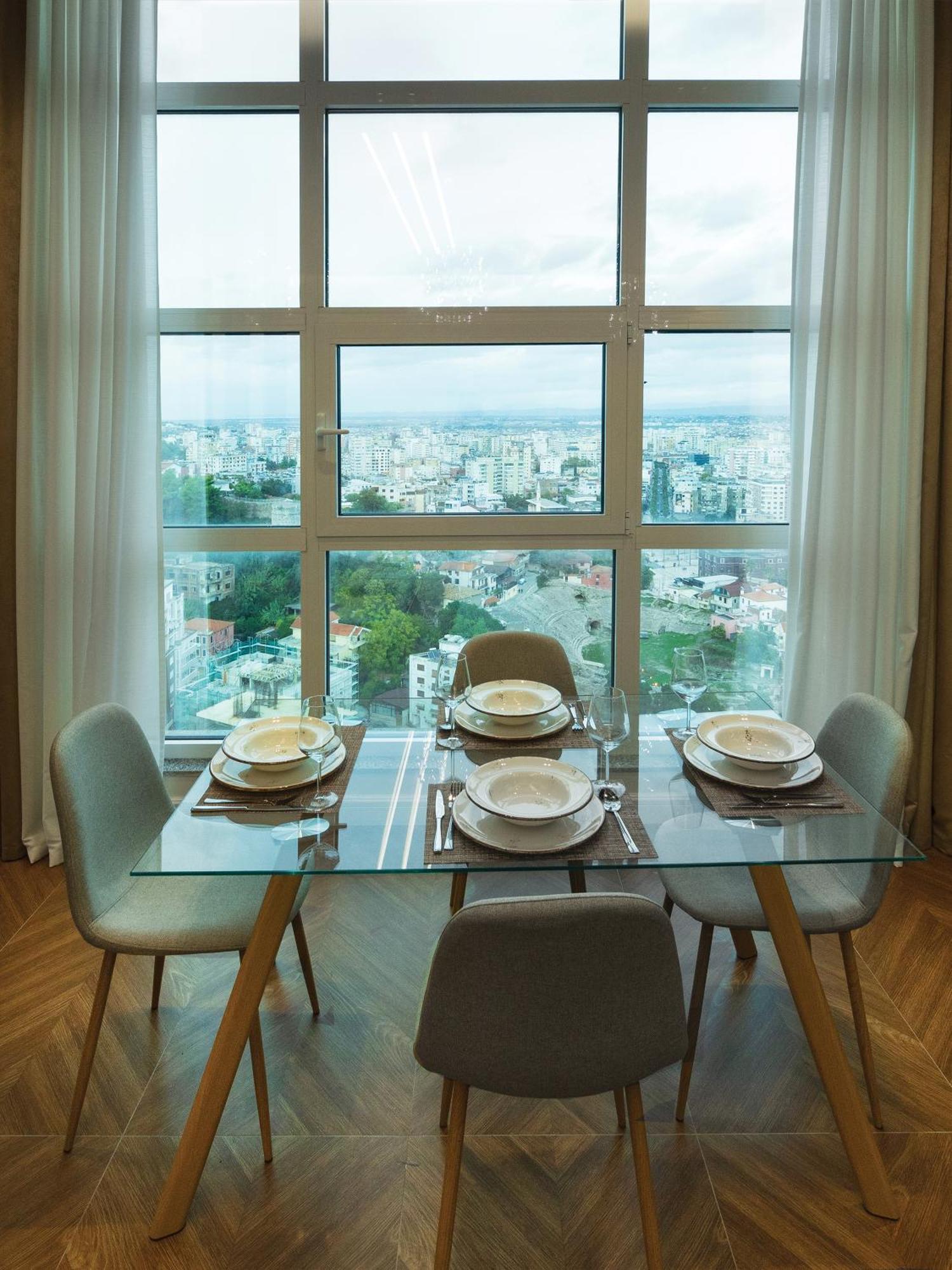 Luxury Cityview Apartment Durrës